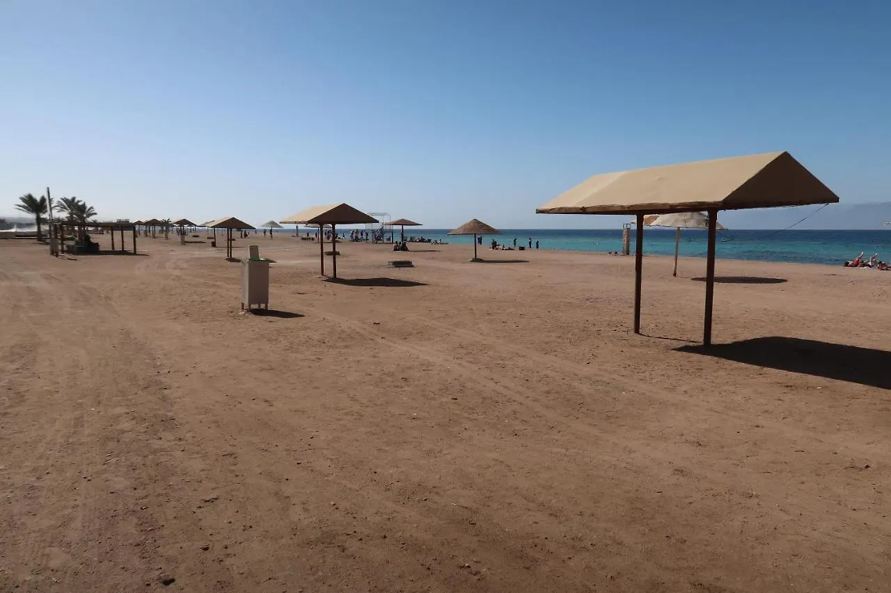 호스텔 Bedouin Moon Village - Aqaba Al Burj